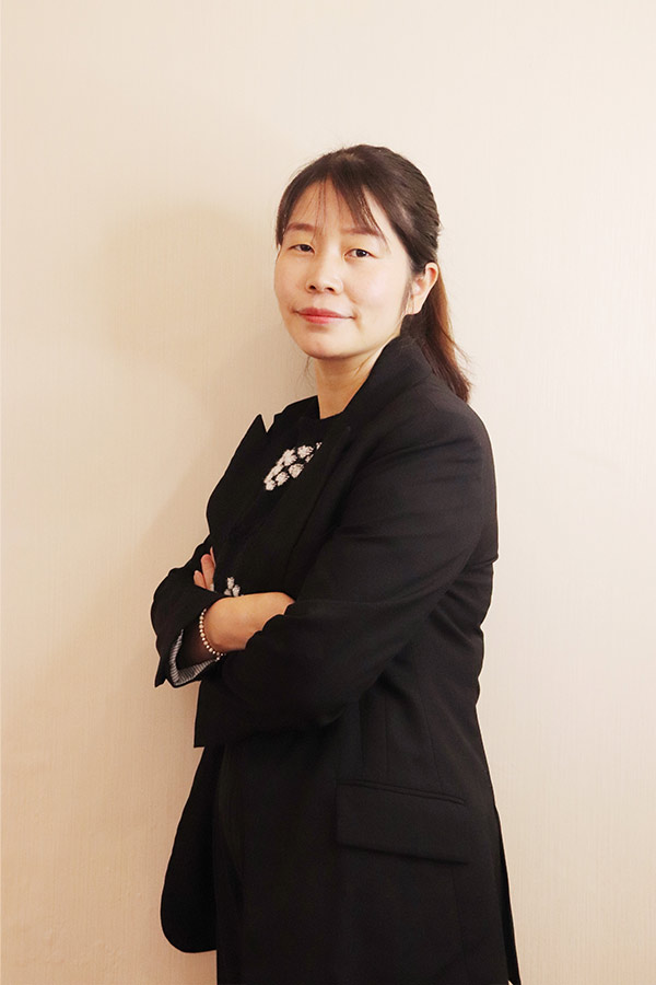 柞水吕瑶 本科学历,毕业于陕西师范大学